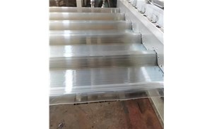 影響耐力板透光的因素有哪些？